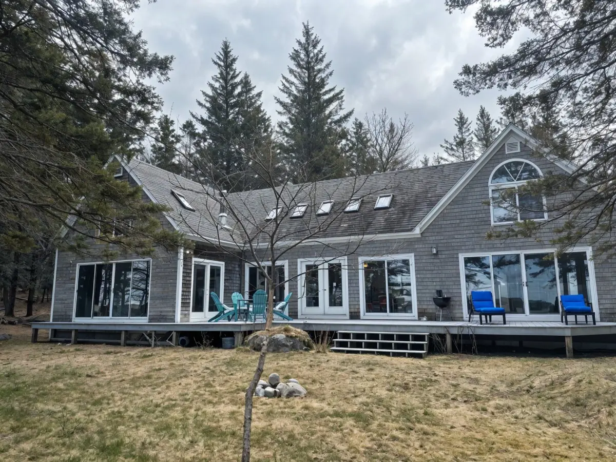 Setting Sun Cottage — house exterior